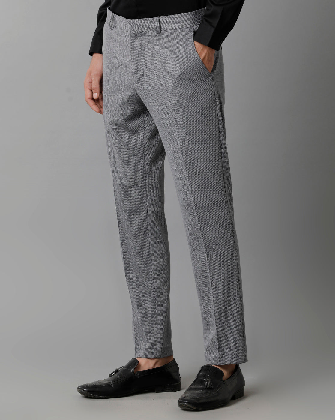 GREY KNITTED STRETCH MENS TROUSER