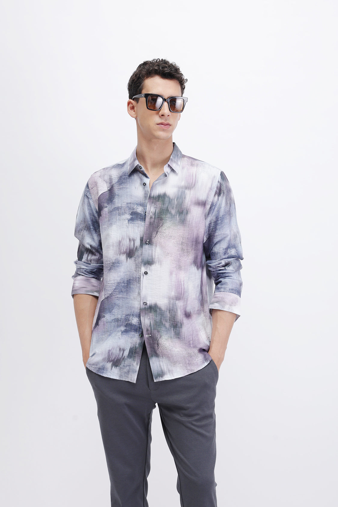 MUNCH MUTI COLOUR DISTRESSED PRINT SHIRT
